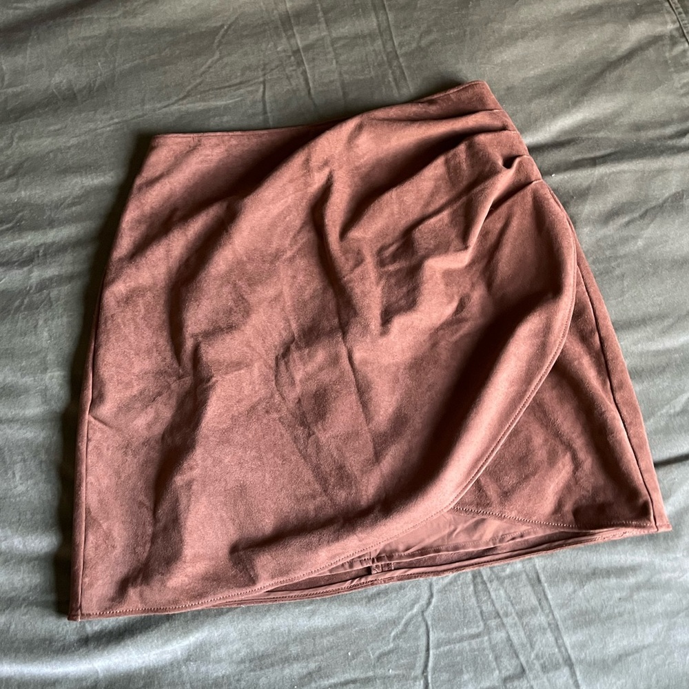 Abercrombie | Vegan Suede Mini Skirt